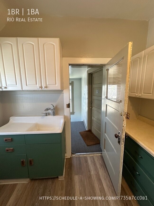 Building Photo - 150 N Grant St