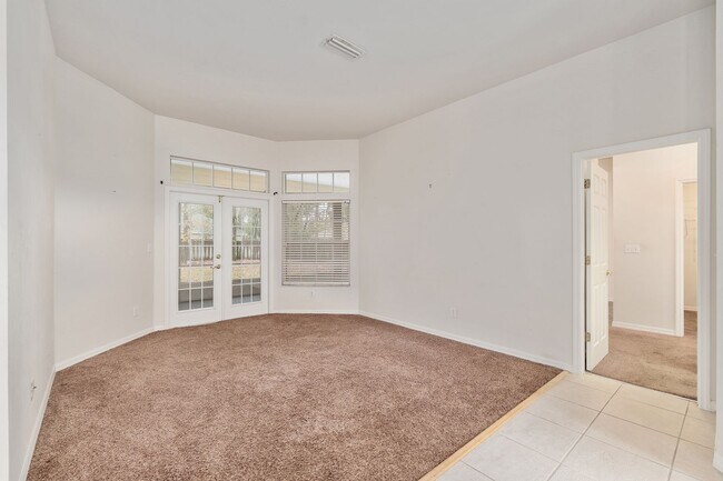 Building Photo - 7013 NW 50th Terrace