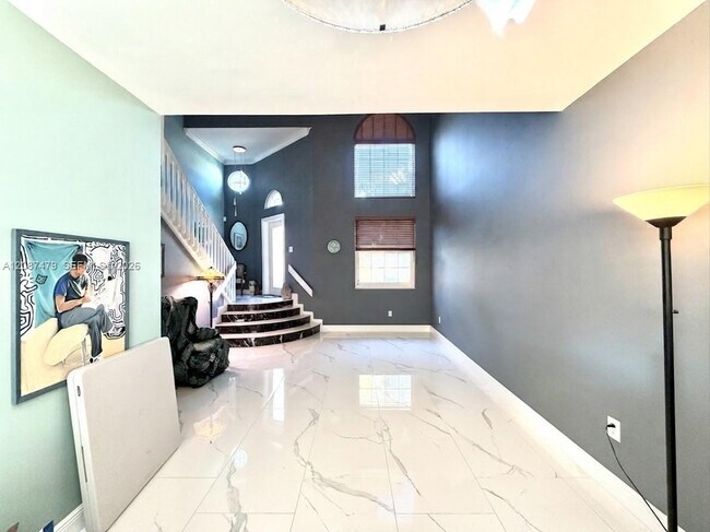 Building Photo - 4631 SW 154th Pl