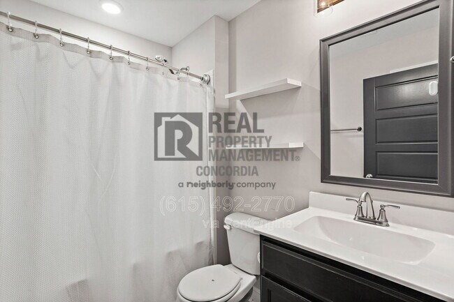 Building Photo - 338 Crusaw Dr