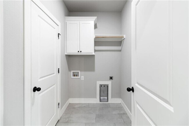 Building Photo - 9 E Loveland Loop