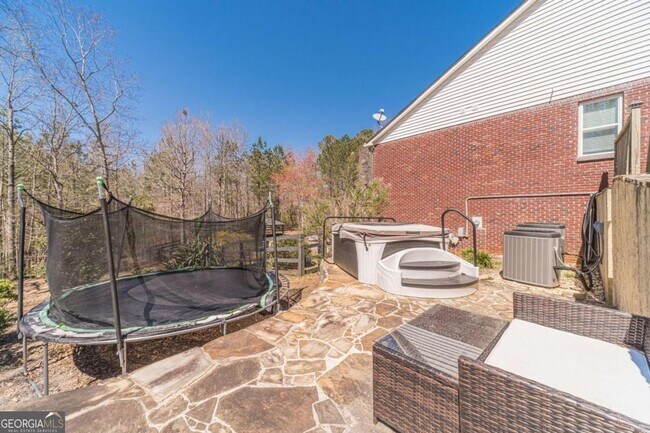 Building Photo - 6242 Huckleberry Ridge