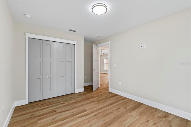 Building Photo - 2 Louisburg Ln