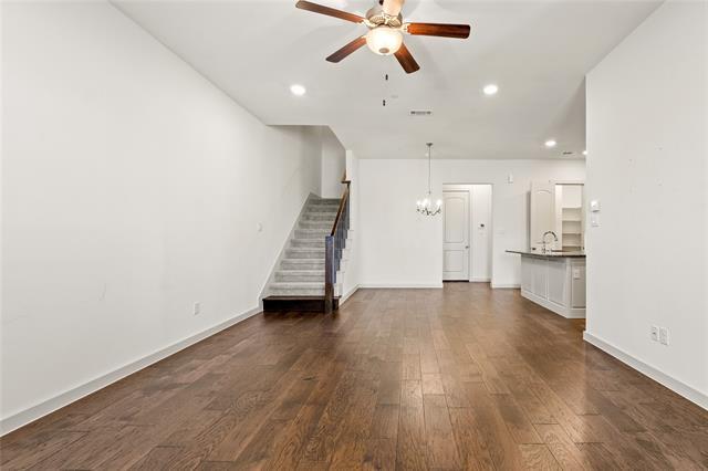 Building Photo - 2240 Lasso Ln