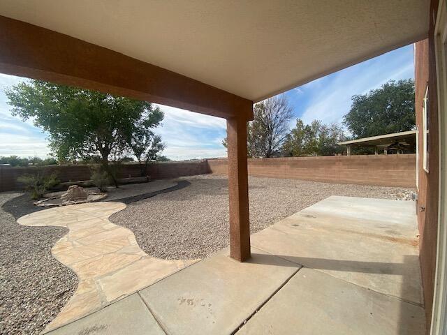 Building Photo - 621 Carrisa Ct NW