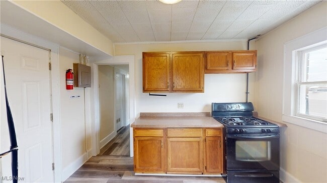 Primary Photo - 120 N 15th St