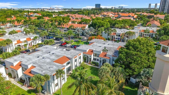 Building Photo - 3552 Magellan Cir