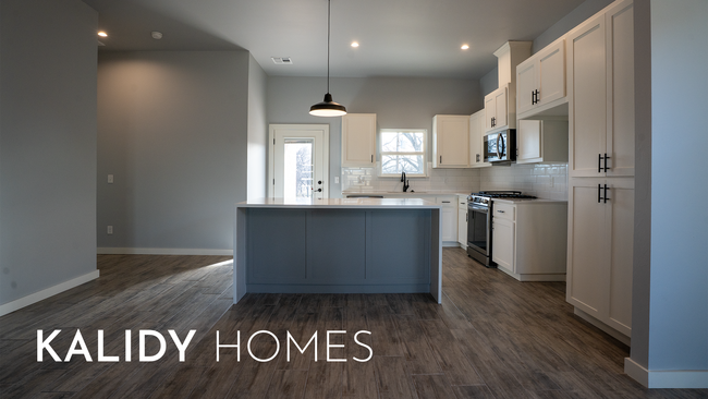 Building Photo - 308 W 3rd St