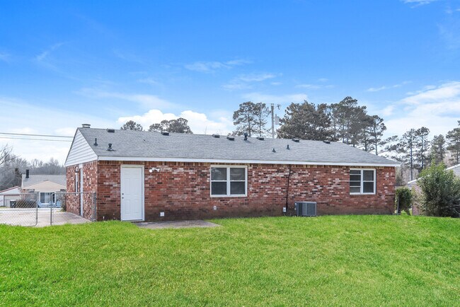 Building Photo - Spacious 3 Bedroom Home in Augusta, GA