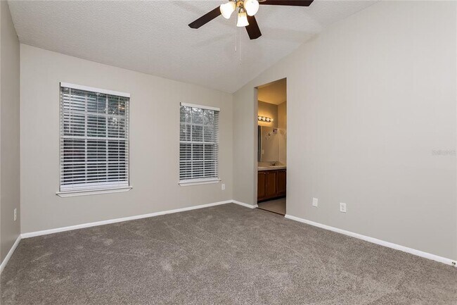 Building Photo - 10729 Satinwood Cir