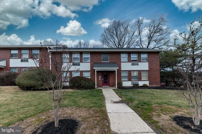 Building Photo - 200 Prince Frederick St