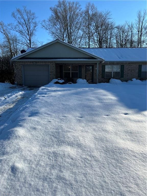 Building Photo - 512 Pheasant Run Rd