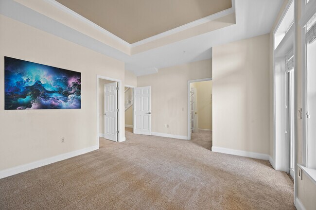 Building Photo - 3334 Peachtree Rd NE