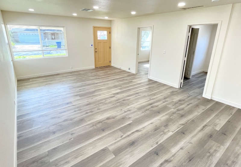 Building Photo - 5769 Eugene St