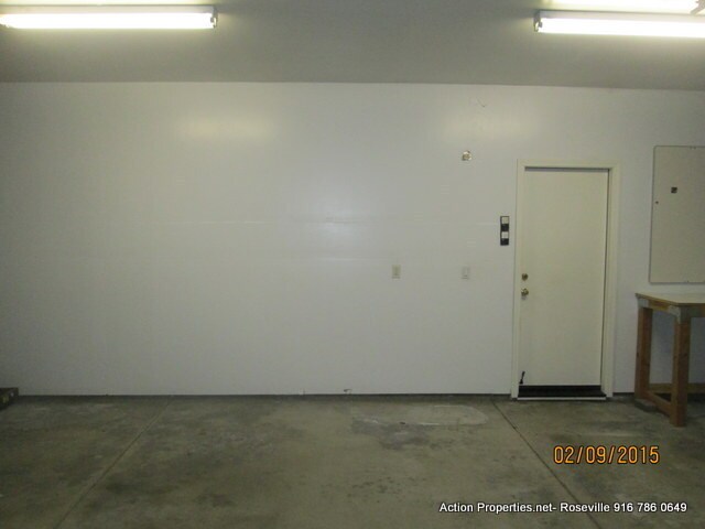Building Photo - West Roseville 2100sqft, 3 Bedroom (office...
