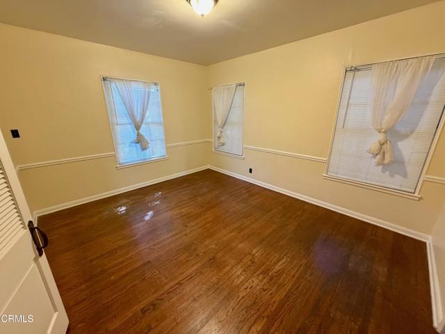 Building Photo - 1428 Oak St