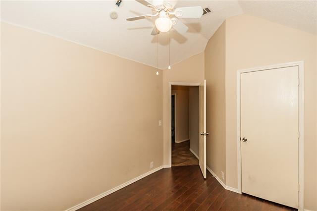 Building Photo - 306 Bardwell Dr