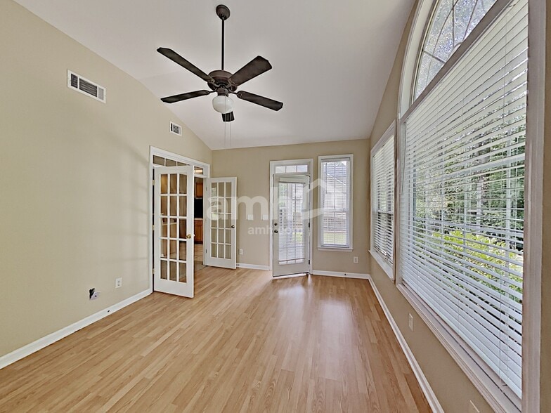 Building Photo - 2632 Back Creek Chase