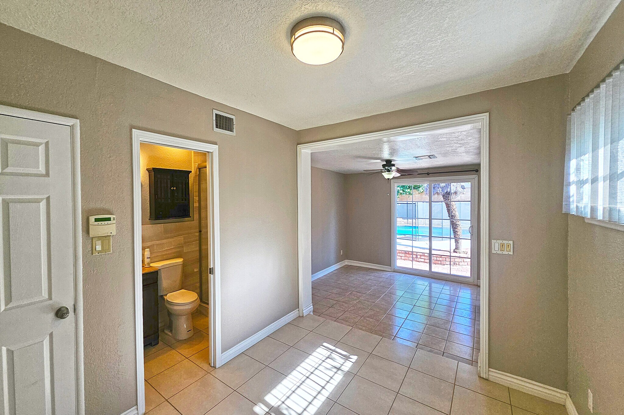 Building Photo - 22957 Stagg St