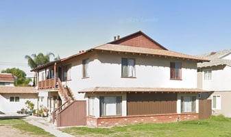 Building Photo - 231 W Knepp Ave
