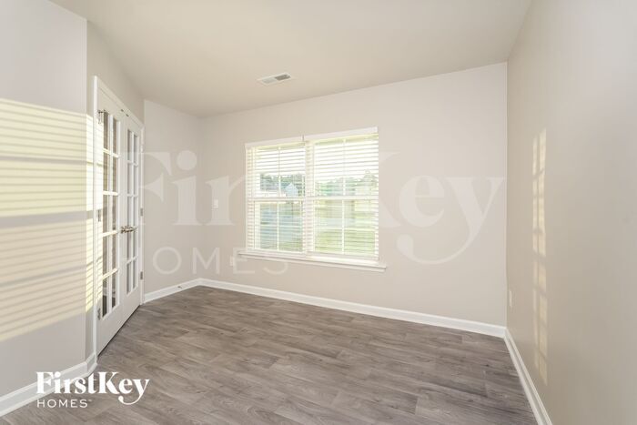 Building Photo - 133 Expansive Dr