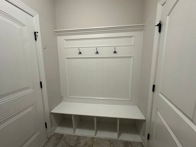 Building Photo - 4BED / 2.5BATH BEAUTIFUL HOME IN ANDERSON CREEK!