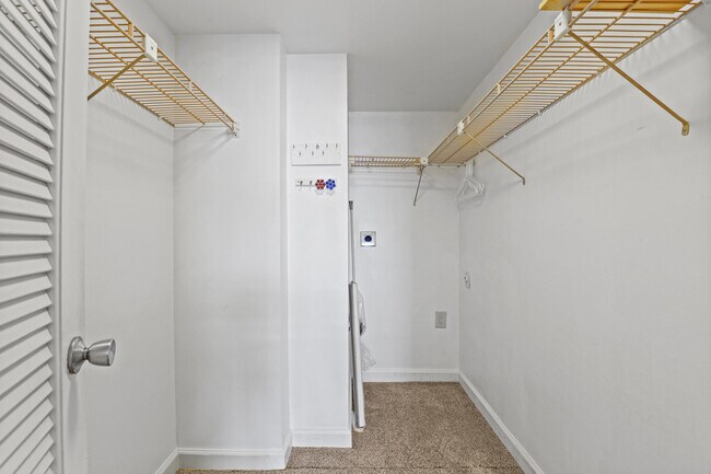 Building Photo - 109 Paradise Harbour Blvd