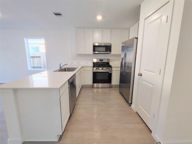 Building Photo - 16227 Domestic Dove Wy