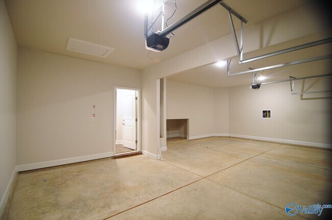 Building Photo - 4218 Textile Ln