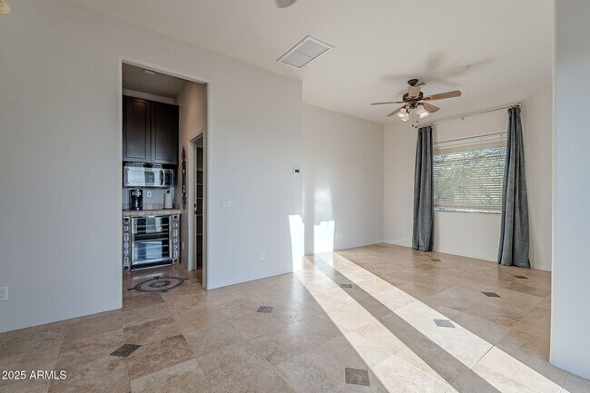 Building Photo - 7845 E Dynamite Blvd