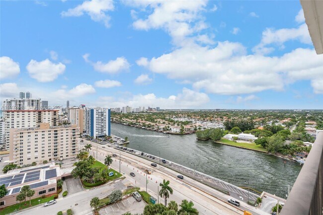 Building Photo - 1201 S Ocean Dr