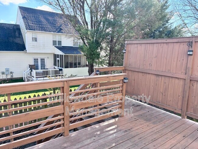 Building Photo - 2106 Turtle Point Dr