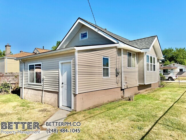 Building Photo - 17392 Tennyson St