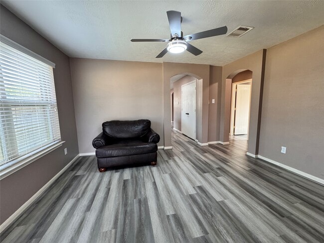 Building Photo - 19115 Saddleville Mills Ln