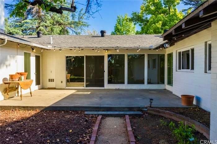 Large private patio w/ shade & open space; connects to living, family & master rooms. - 332 E Deodar St