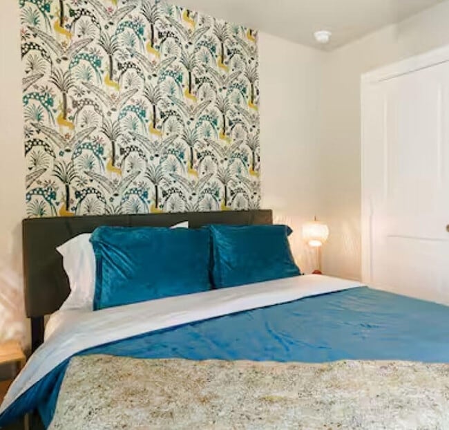 Building Photo - 2016 132nd St