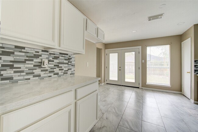 Building Photo - 1411 Township Ct