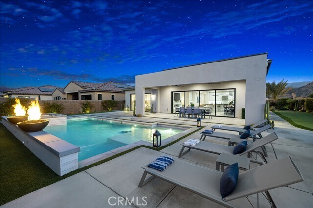 Primary Photo - 80380 Old Rnch Trl N