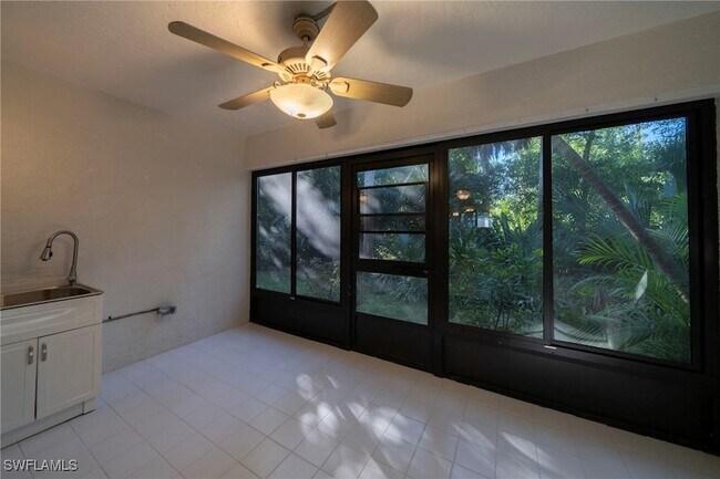 Building Photo - 17456 Woodland Trace Dr