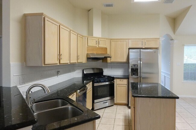 Building Photo - 20735 Spring Rose Dr