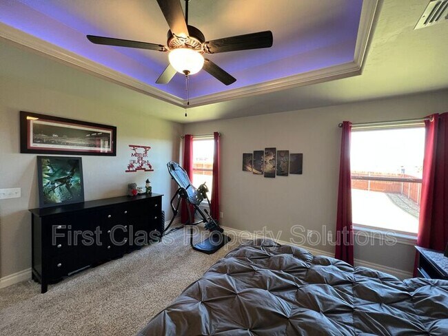 Building Photo - 3116 Drake Crest Dr