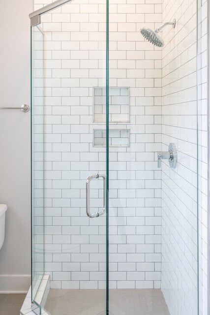 Building Photo - 509 Rosedale Ave E