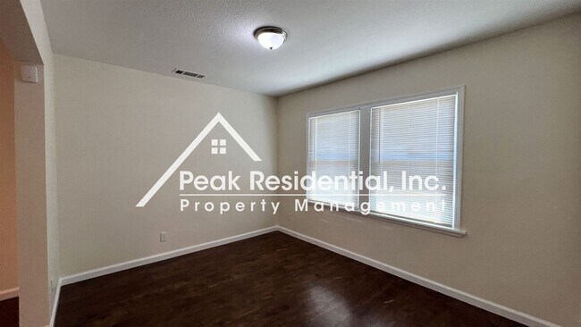 Building Photo - 3 br, 1 bath House - 4311 48th St