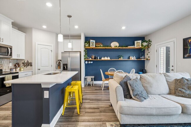 Building Photo - Beautifully maintained and now available as a rental for the very first time!