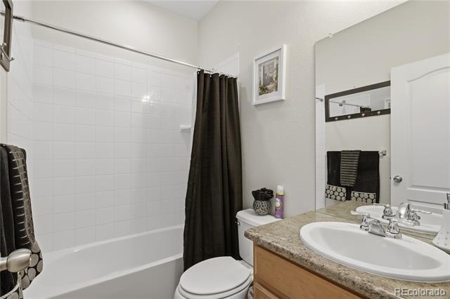 Building Photo - 25715 E 1st Ave