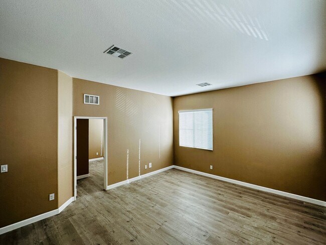 Building Photo - Providence!  Gorgeous 5 bedroom!