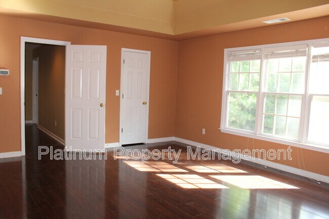Building Photo - 5045 Tidewater Way