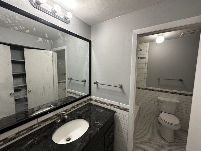 Building Photo - "Charming 2-Bed Retreat with Hardwood Floors in Golden, CO!"
