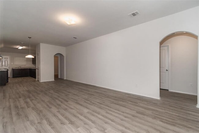 Building Photo - 7618 Merrylands Dr