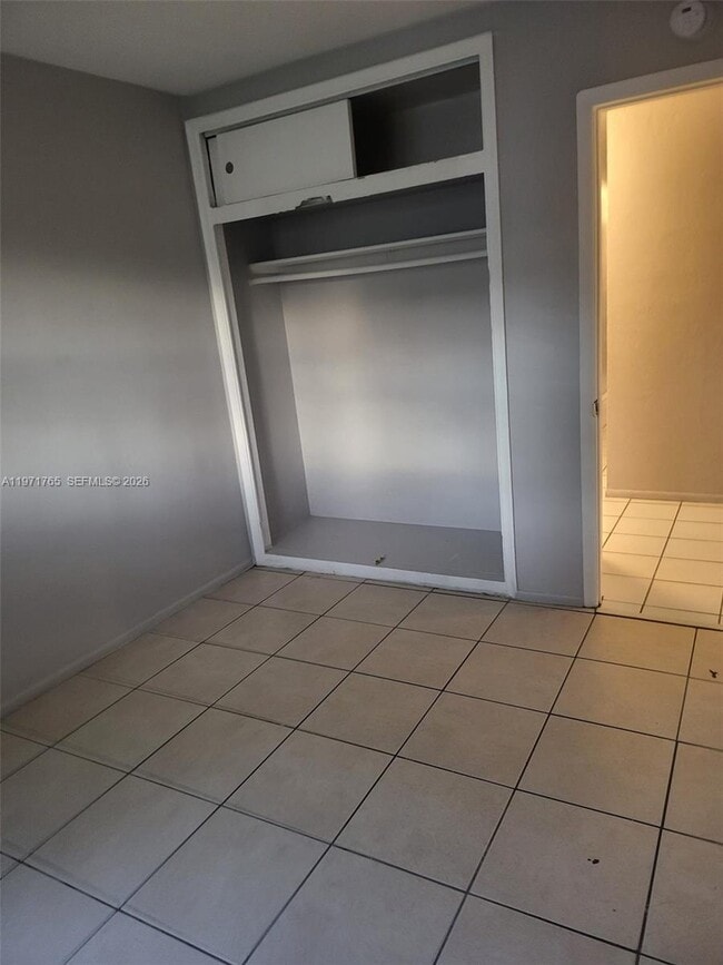 Building Photo - 1435 NW 8th Ave